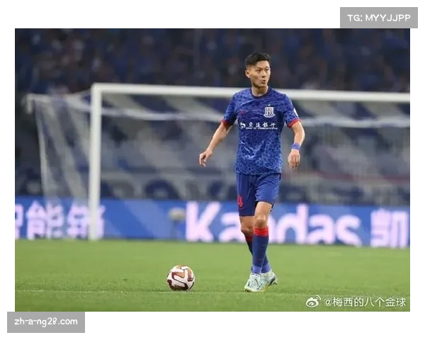 蒋圣龙迎来上海申花百场里程碑展现拼搏精神与球队忠诚